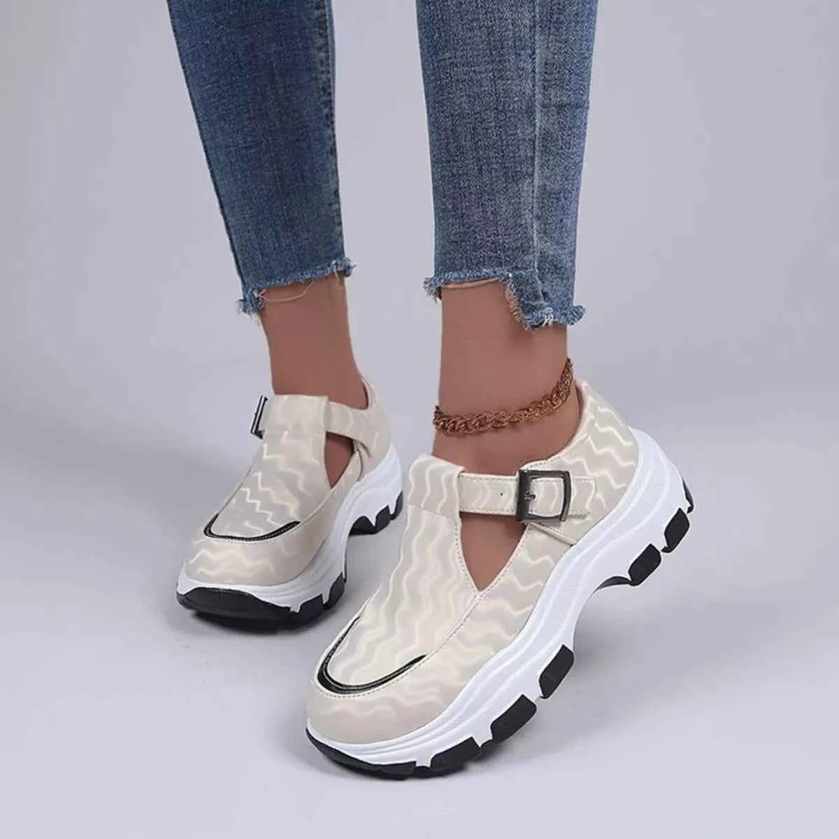 Round Toe Platform Sneakers