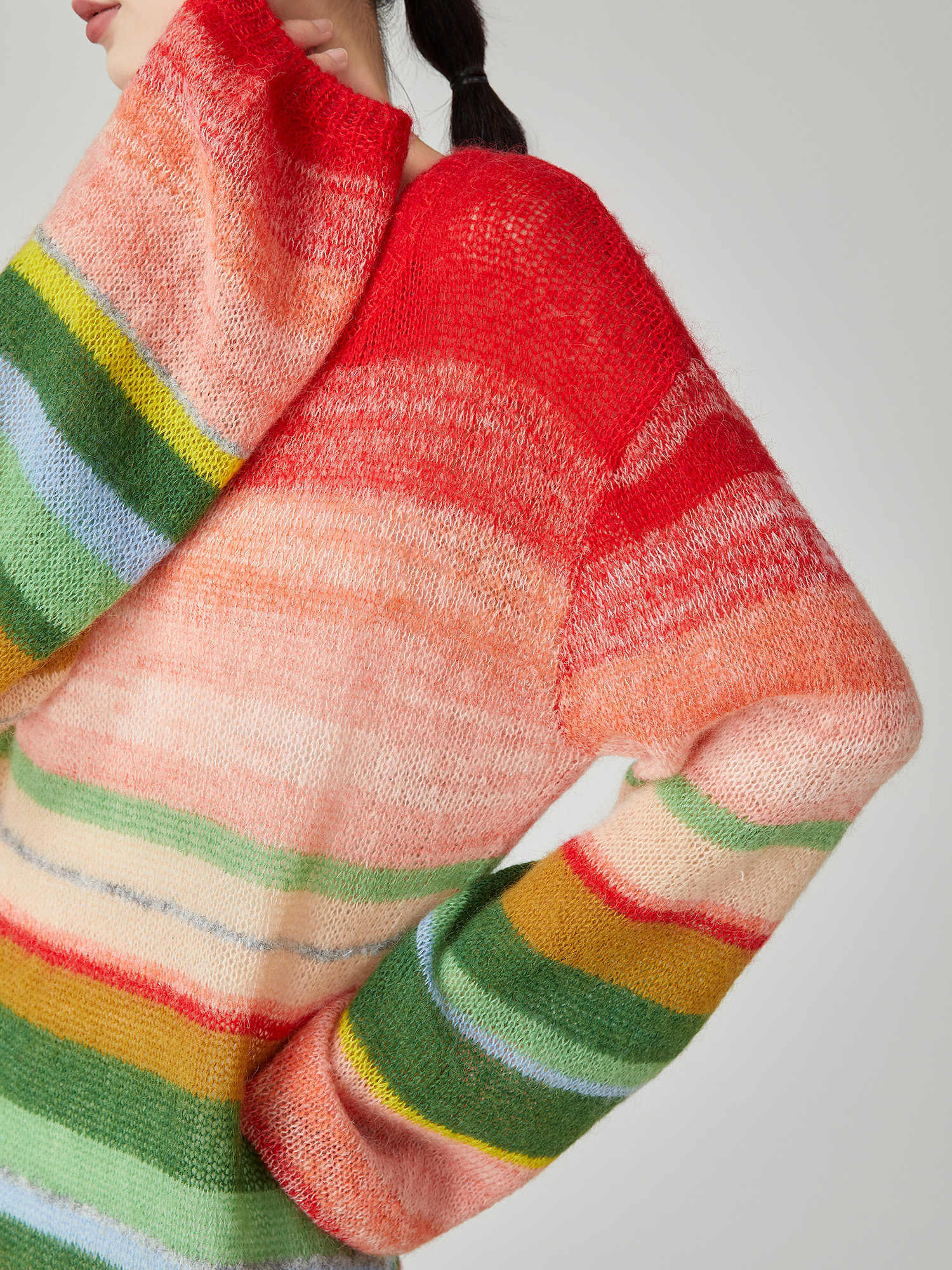 Robe tricotée arc-en-ciel Vivid Spectrum – Fente latérale