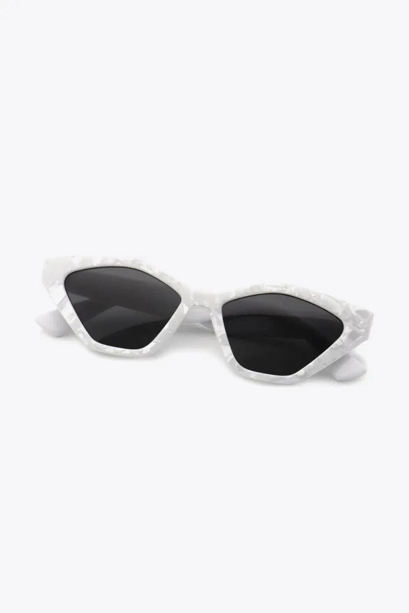 Cat Eye Polycarbonate Sunglasses - Lustreve