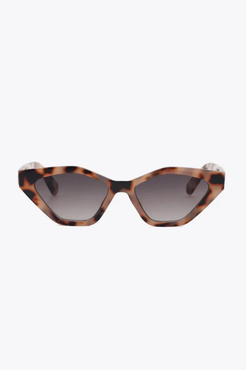 Cat Eye Polycarbonate Sunglasses - Lustreve