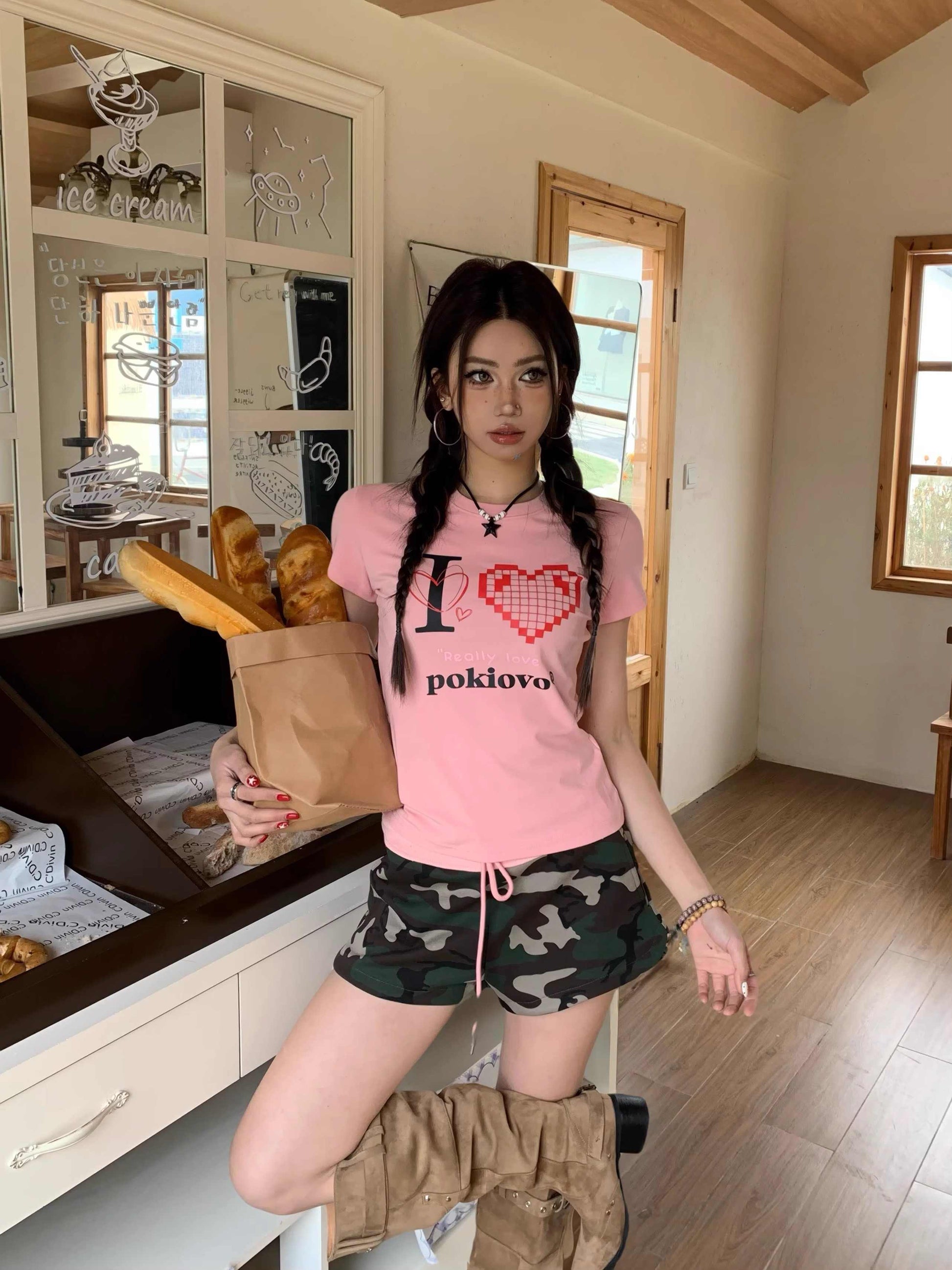 Heartbreaker Babe T-Shirt