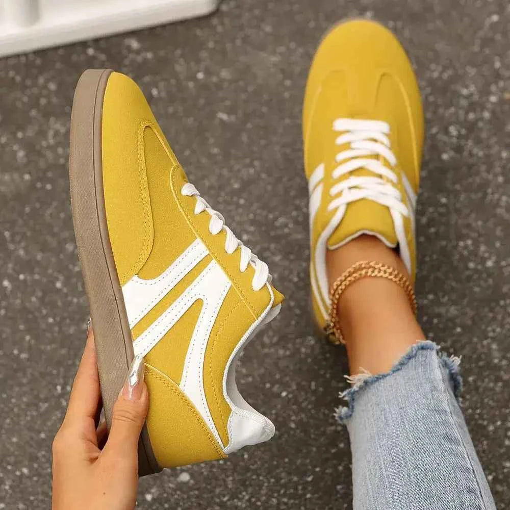 FlatLace Sneakers"