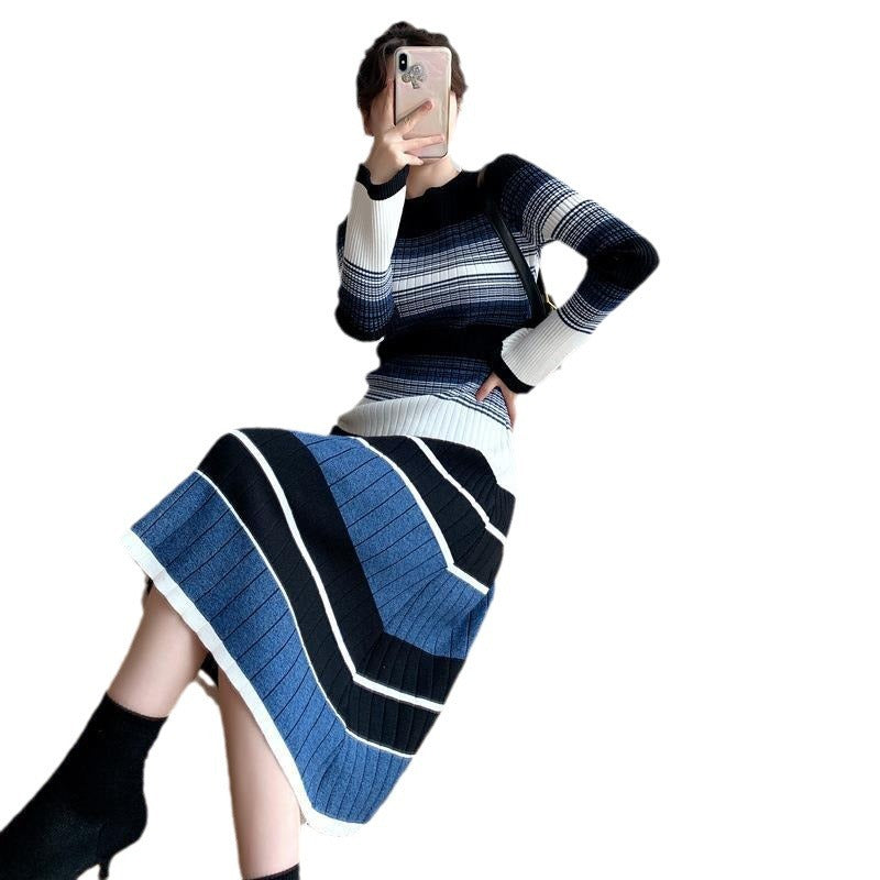 Robe en maille à rayures bleu marine Lola