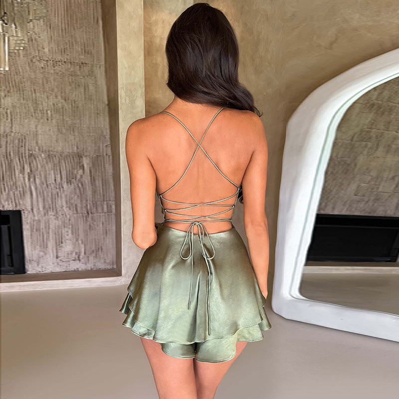 Robe trapèze en satin à licou Aurelia