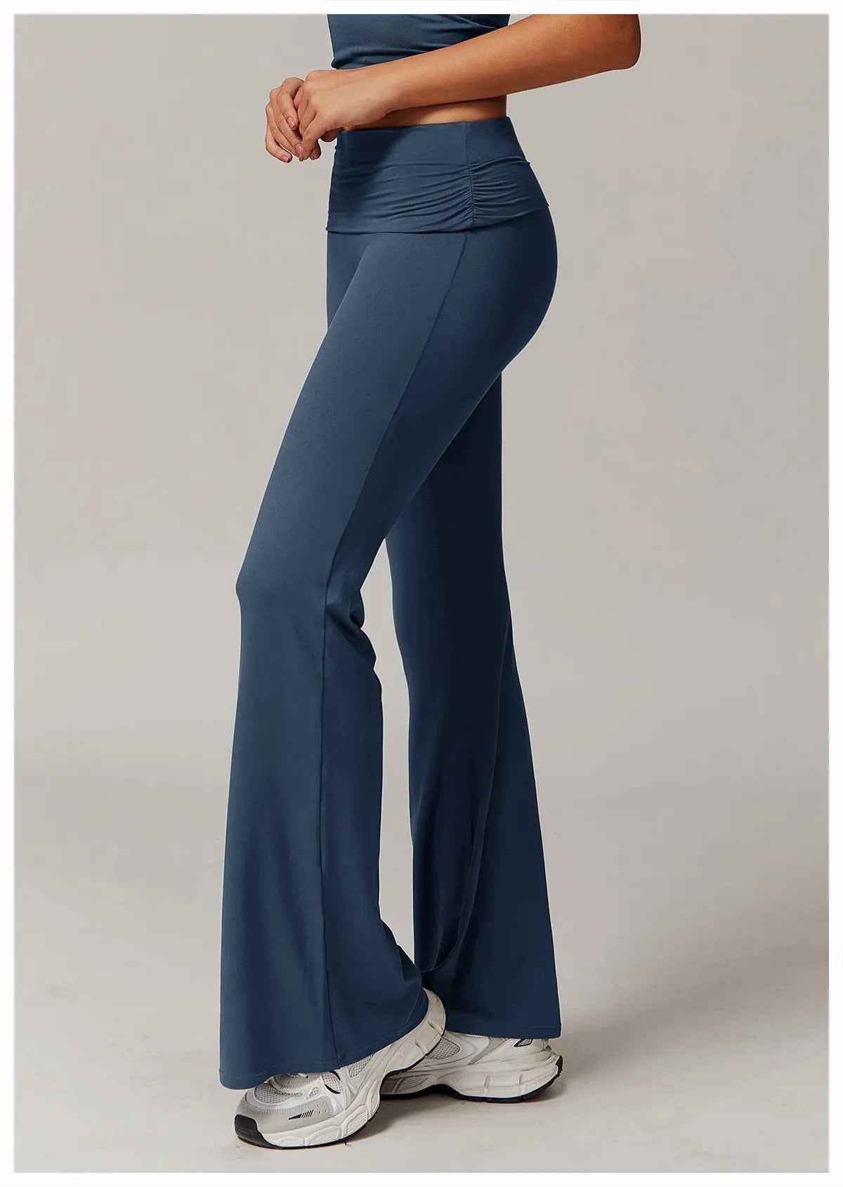 Süßigkeiten tragen Hosen