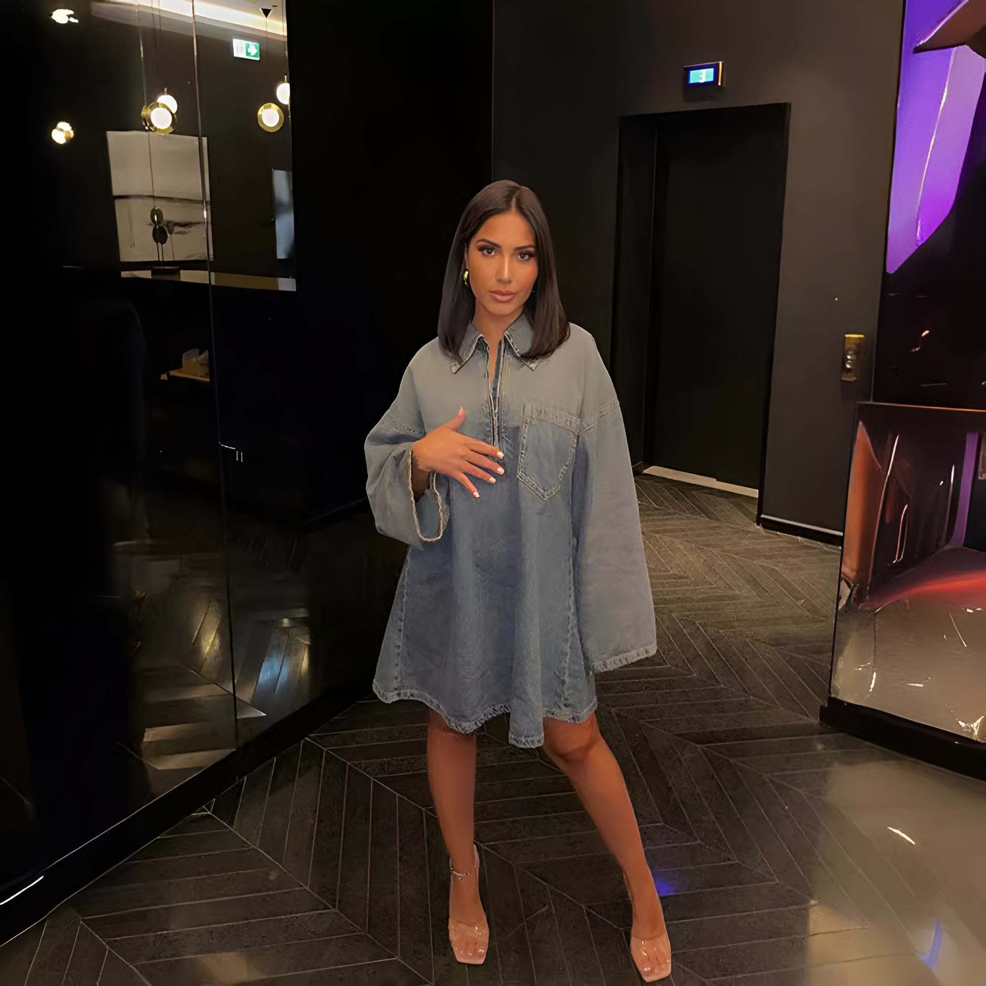 Riley Denim Glockenärmel-Minikleid – müheloser Street-Chic