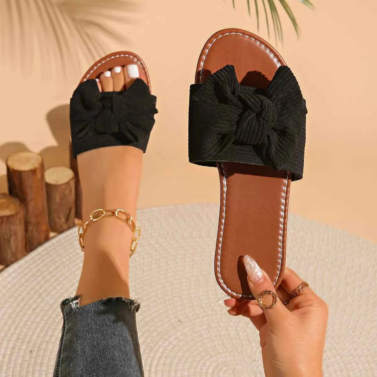 Bow Knot Decor Flat Sandals