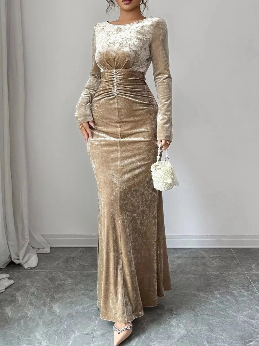 Heirloom Moment Velvet Gown - Lustreve