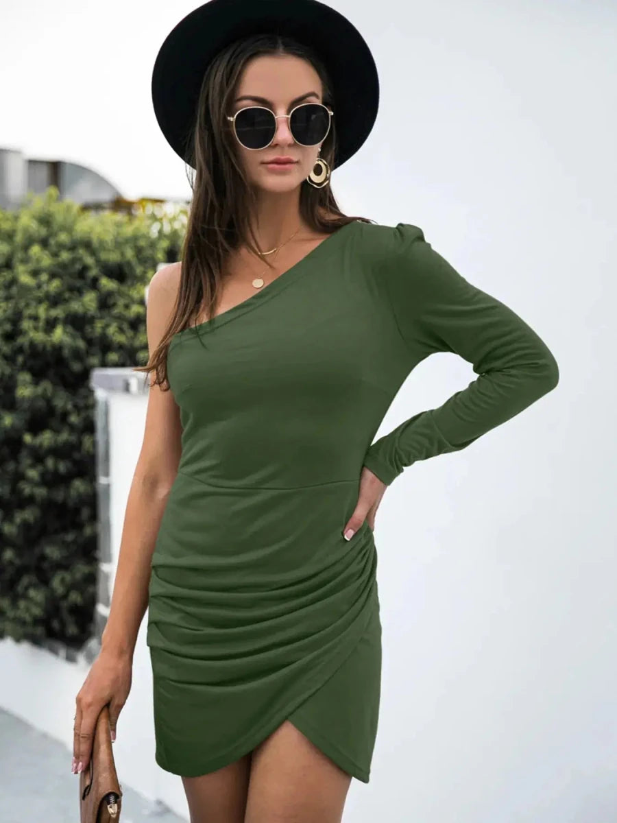 Lola's One Shoulder Ruched Bodycon Dress - Lustreve