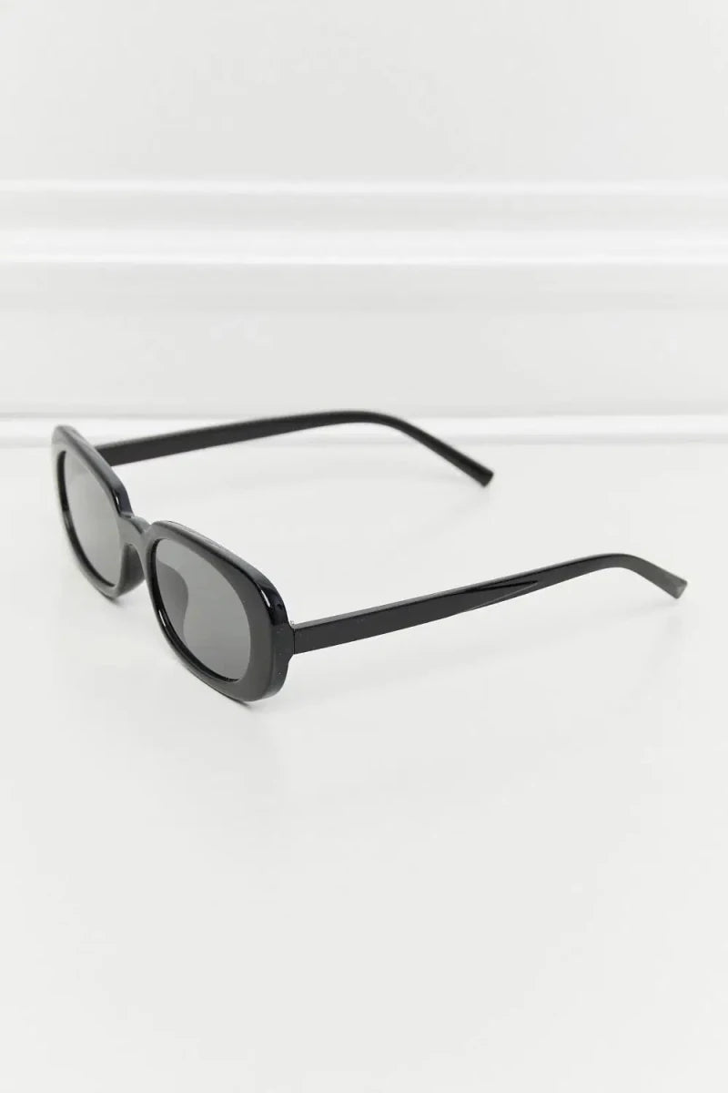 Oval Full Rim Sunglasses - Lustreve