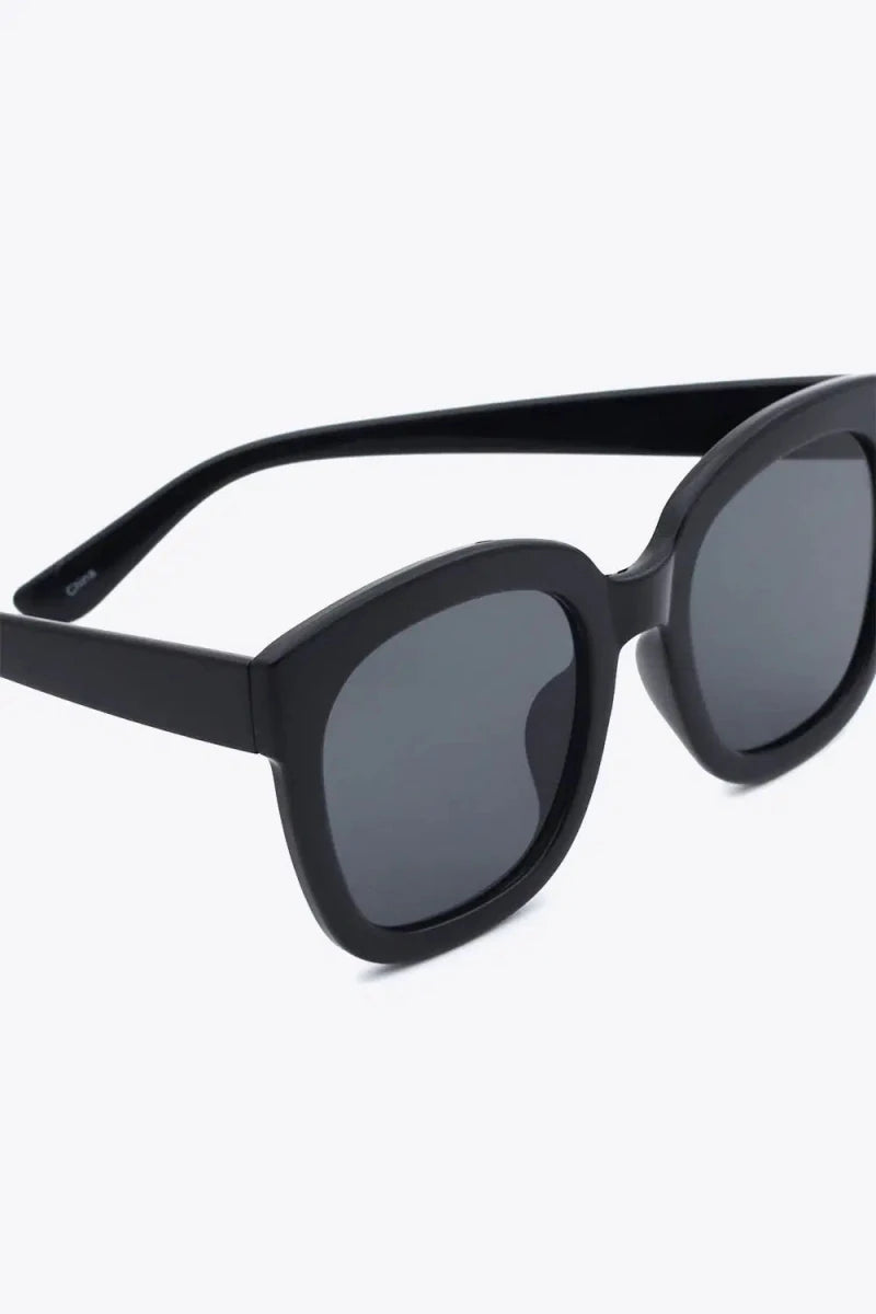 Polycarbonate Frame Square Sunglasses - Lustreve