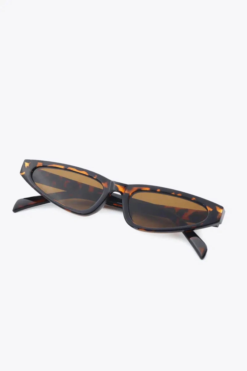 Polycarbonate Frame UV400 Cat Eye Sunglasses - Lustreve