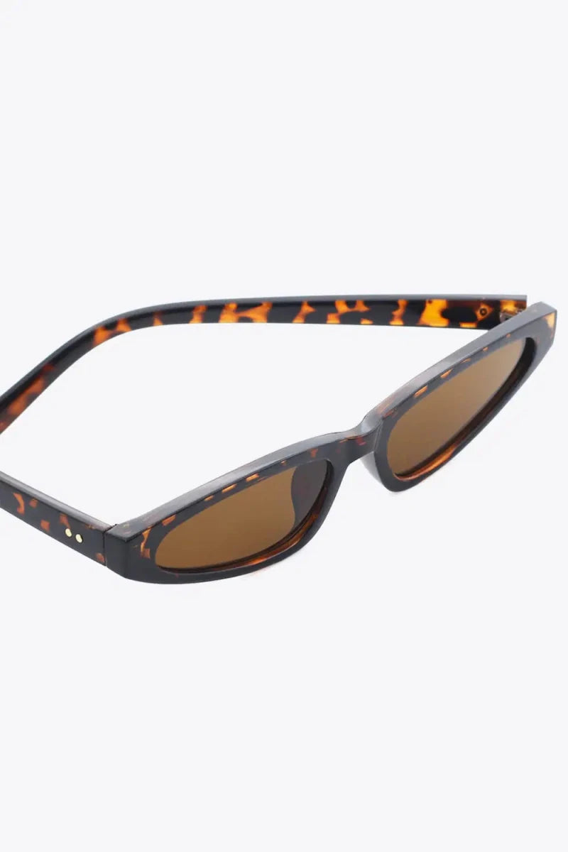 Polycarbonate Frame UV400 Cat Eye Sunglasses - Lustreve