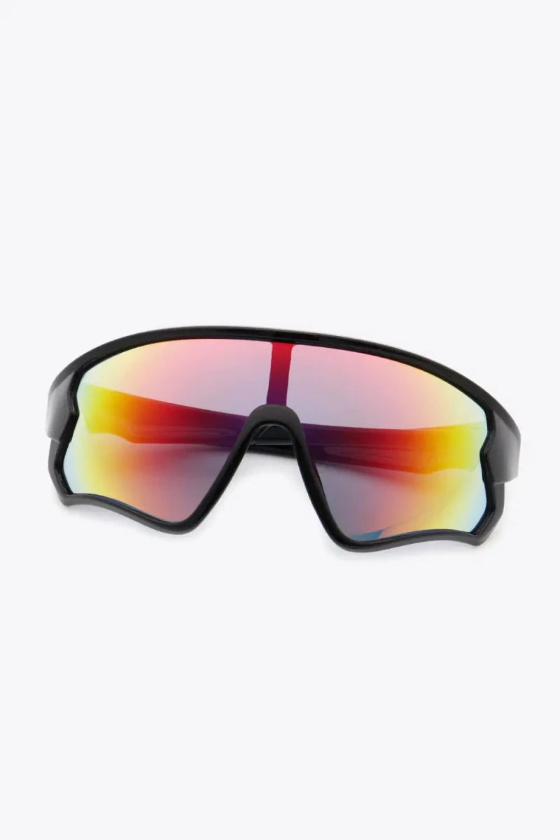 Polycarbonate Shield Sunglasses - Lustreve