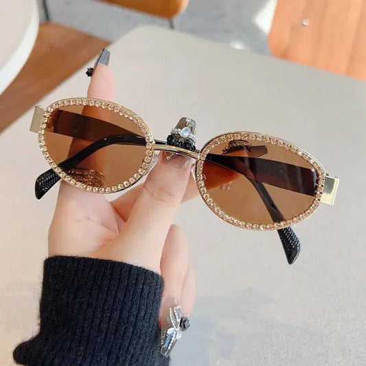 Rhinestones Decor Oval Sunglasses - Lustreve