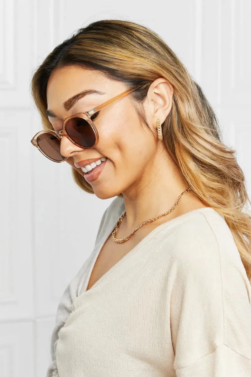 Round Full Rim Polycarbonate Frame Sunglasses - Lustreve