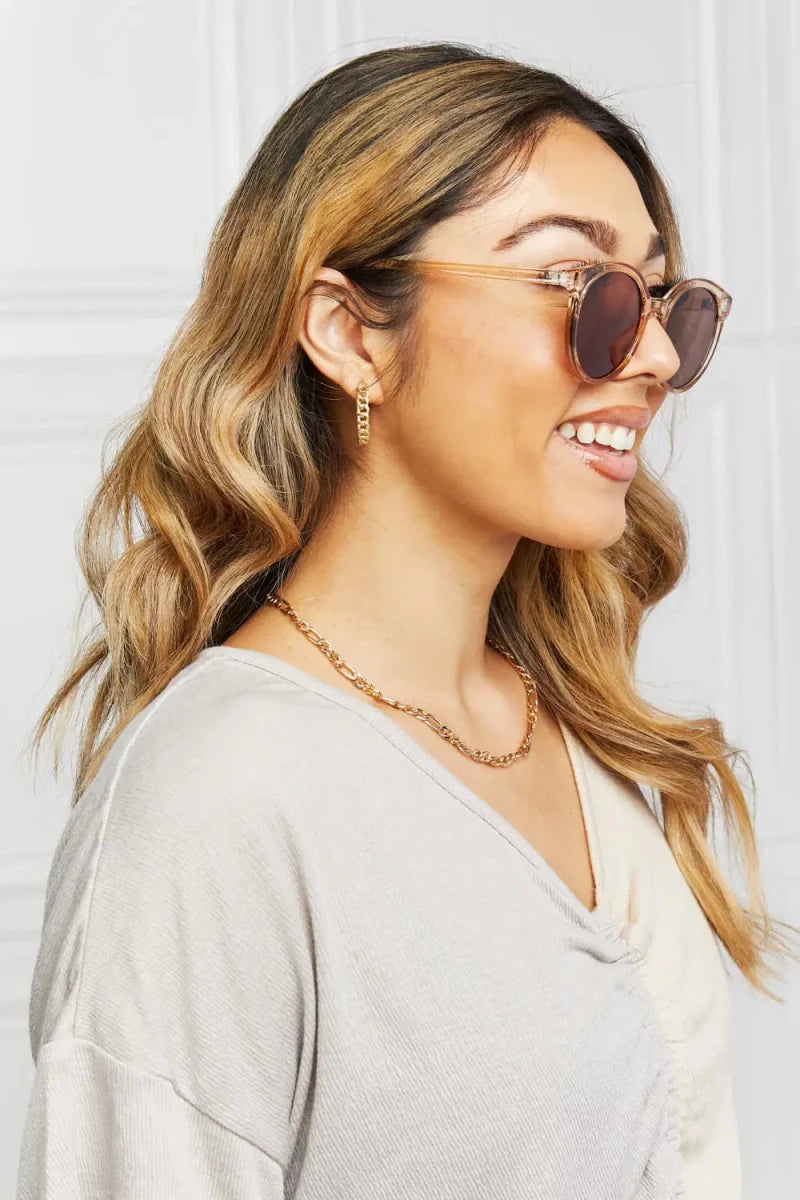Round Full Rim Polycarbonate Frame Sunglasses - Lustreve