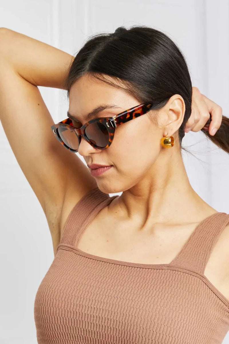 Tortoiseshell Acetate Frame Sunglasses - Lustreve