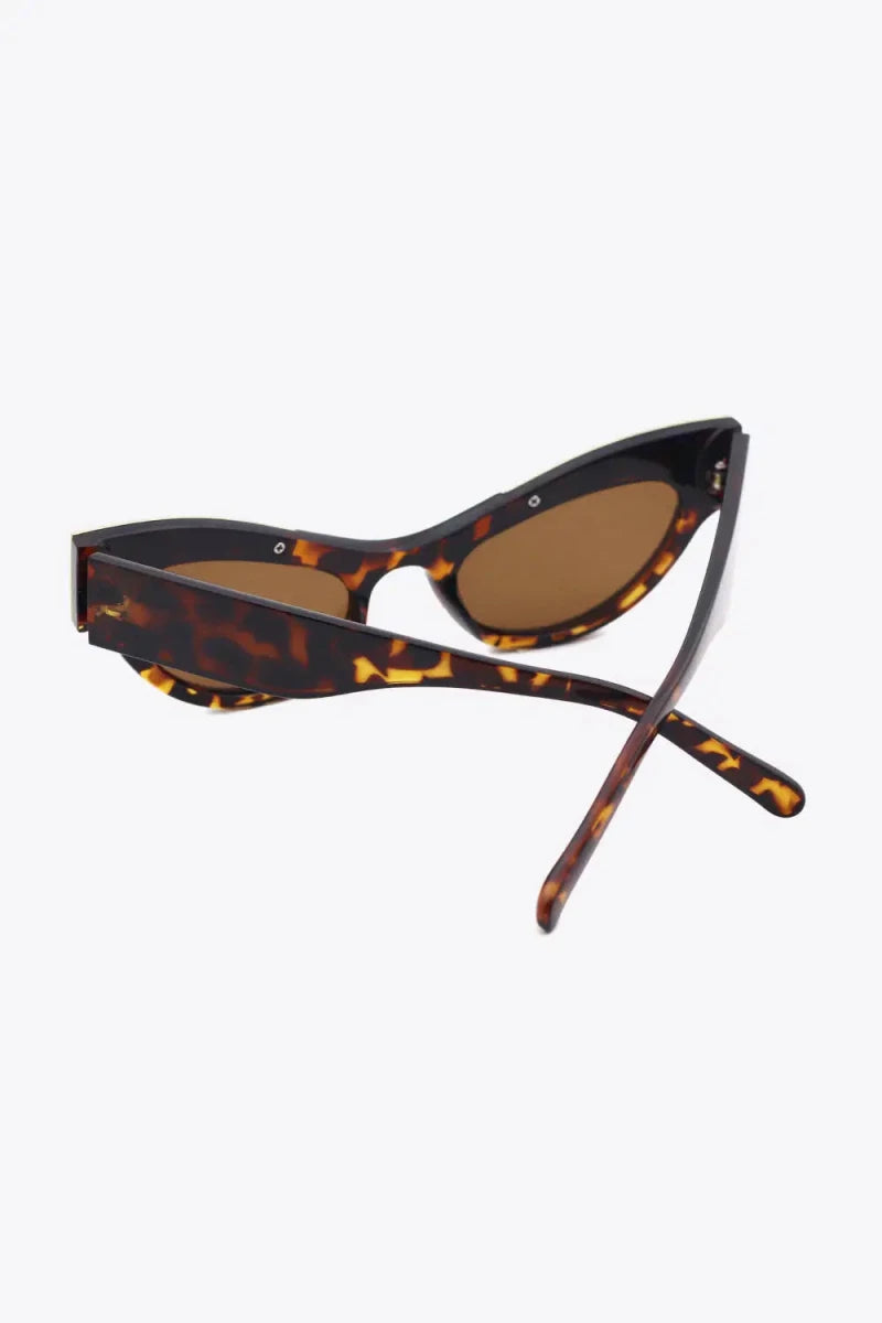UV400 Rhinestone Trim Cat - Eye Sunglasses - Lustreve